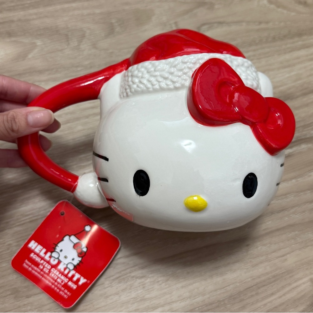 Hello Kitty Christmas Mug